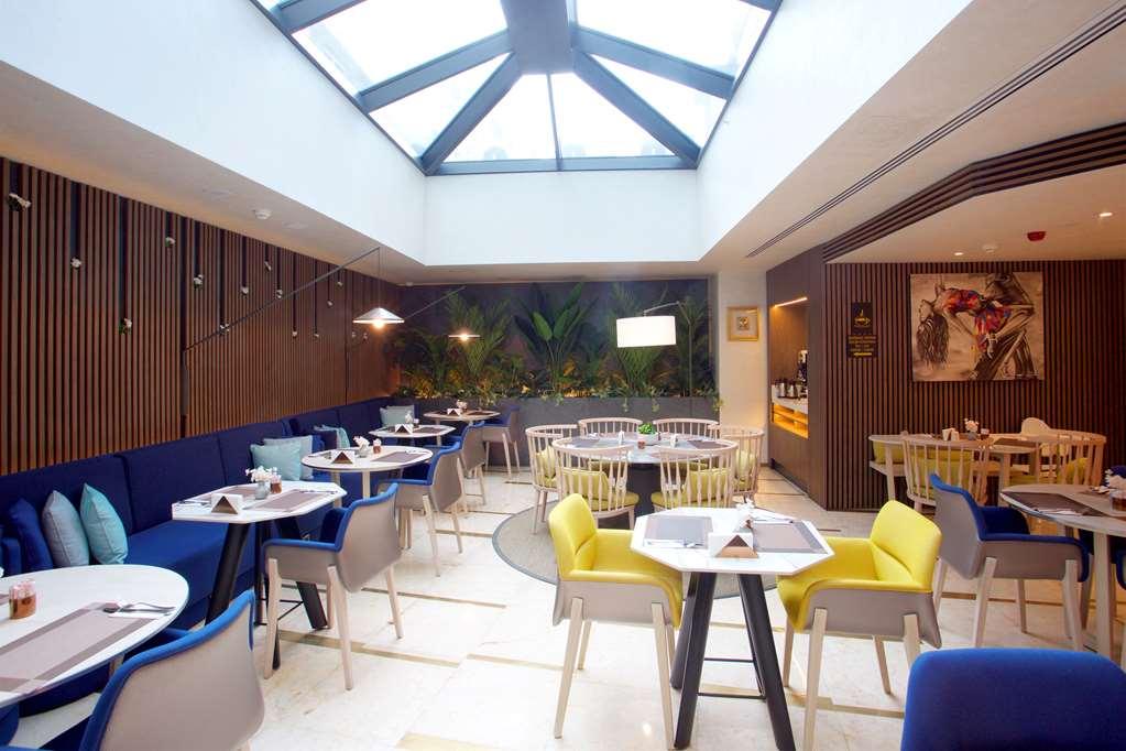 Hampton By Hilton Istanbul Old City Restaurant photo