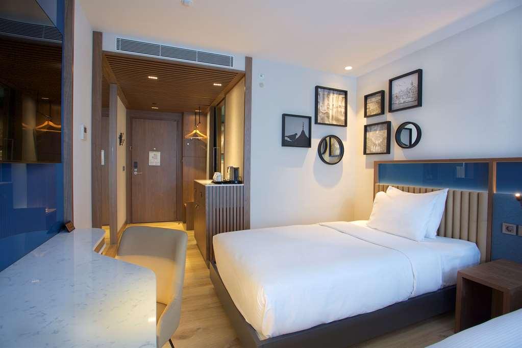 Hampton By Hilton Istanbul Old City Room photo