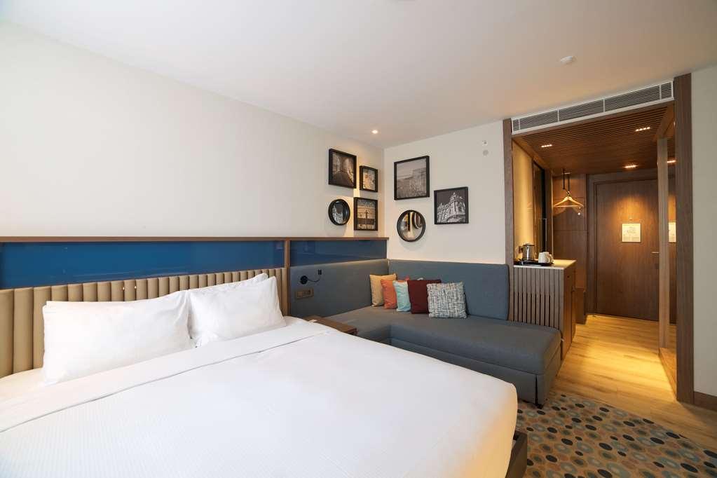 Hampton By Hilton Istanbul Old City Room photo